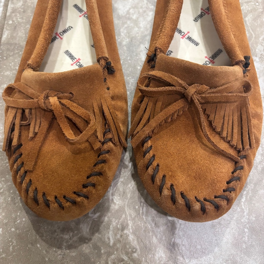 Minnetonka Womens Brown Suede Fringe Moccasin Slip On Flat Shoes
9.5‎ - Picture 4 of 9
